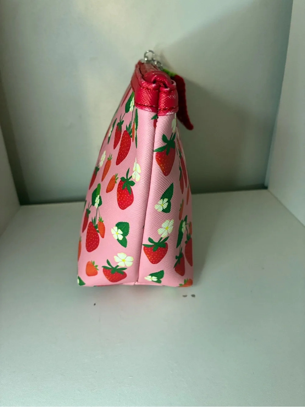 N/A strawberry printed